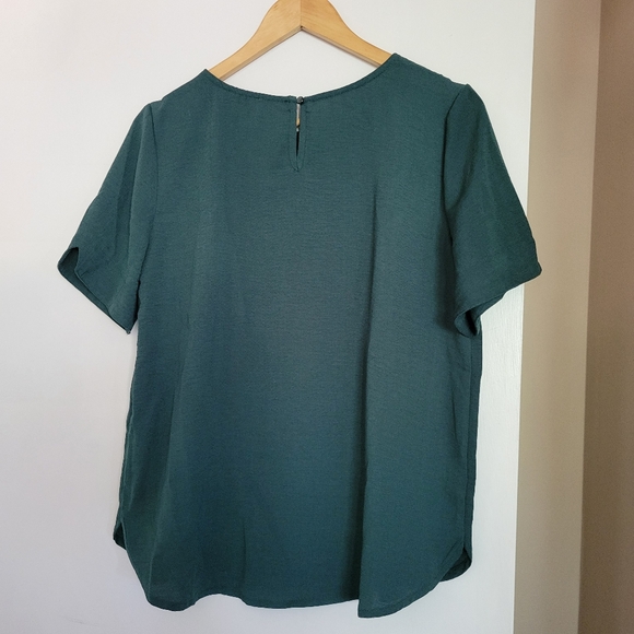 Ricki's Blouse - Picture 2 of 6